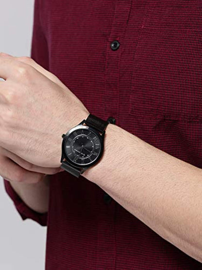 Analog Black Dial Men's Watch