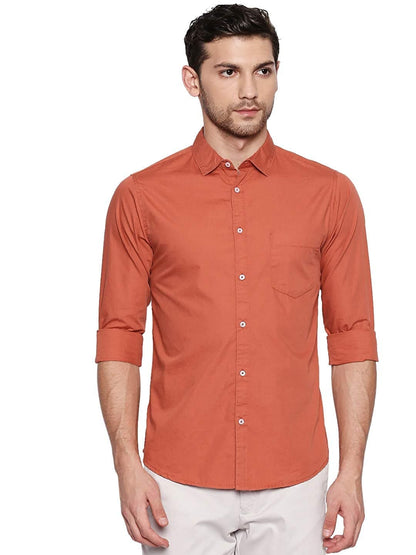 Solid Colour Cutaway Collar Slim Fit Shirt