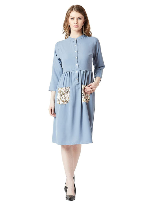 Three Quarter Sleeve Buttoned Round Neck Crepe Pleated Dress