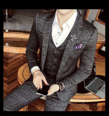 Luxury Slim Fit Single Breasted British 3 Piece Suit