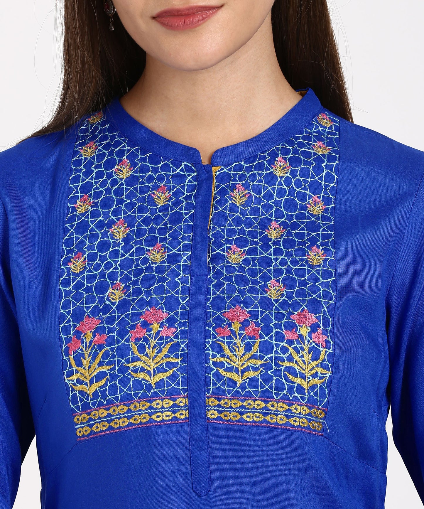 Blue Mandarin Neck Embroidered Straight Kurta