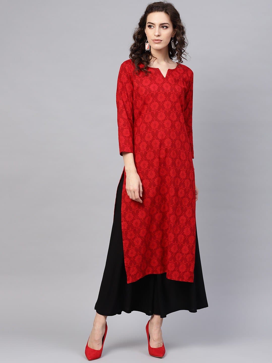 Red Sweetheart Neck Three Fourth Sleeve Printed Straight Kurta