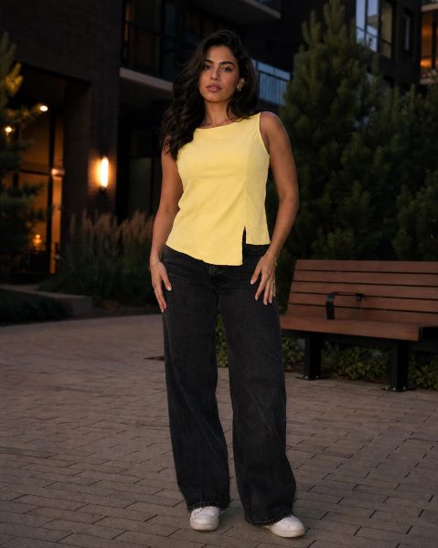 Women Sleeveless Panelled Slit Hem Textured Top