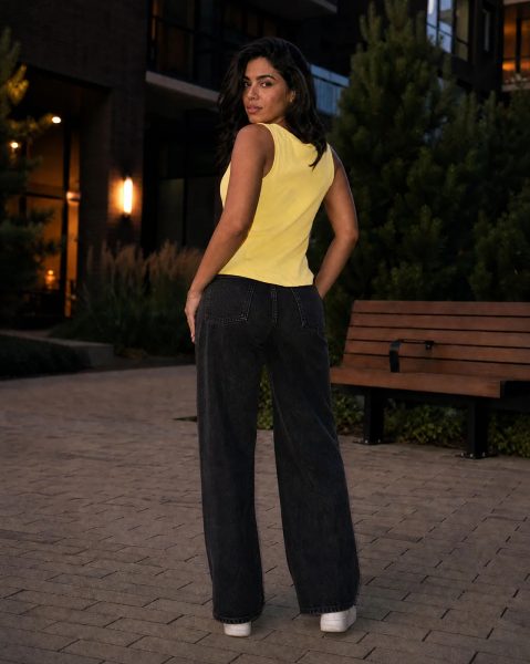 Women Sleeveless Panelled Slit Hem Textured Top