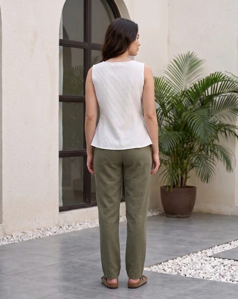 Women Sleeveless Panelled Slit Hem Textured Top