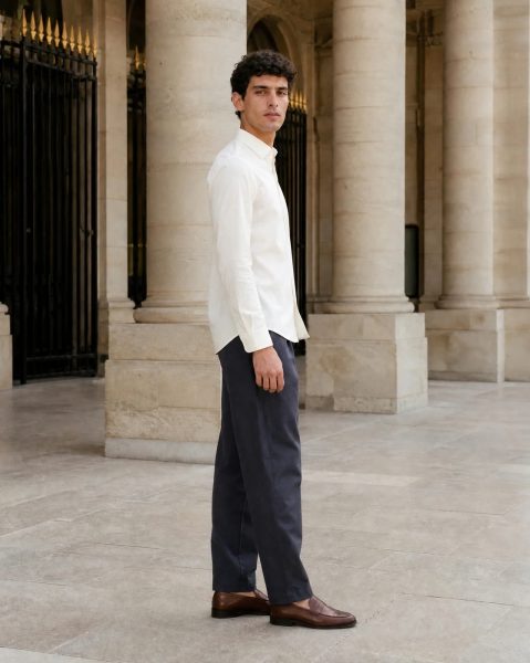 Medium Length Spread Collar Full Sleeve Shirt