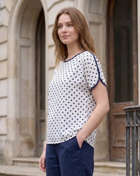 Contrast Trim Extended Sleeve Polka-Dot Print Top