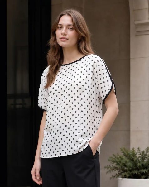 Contrast Trim Extended Sleeve Polka-Dot Print Top