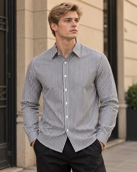 Men Spread Collar Full Sleeve Striped Shirt