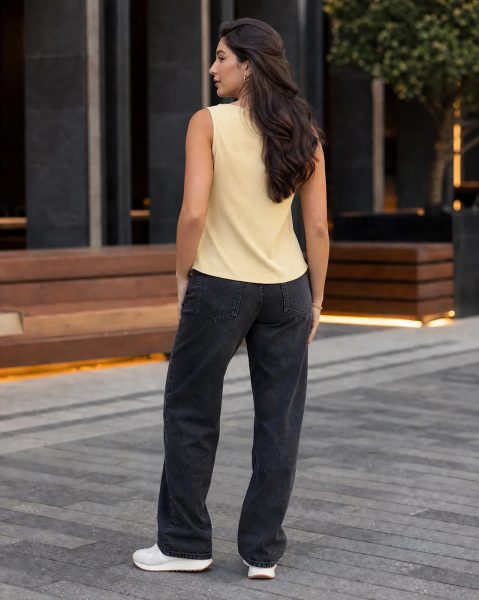 Women Sleeveless Panelled Slit Hem Textured Top