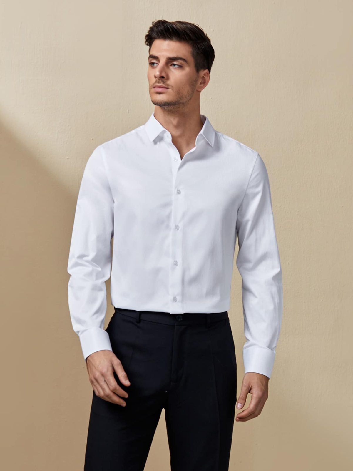 White Solid Curved Hem Button Front Shirt